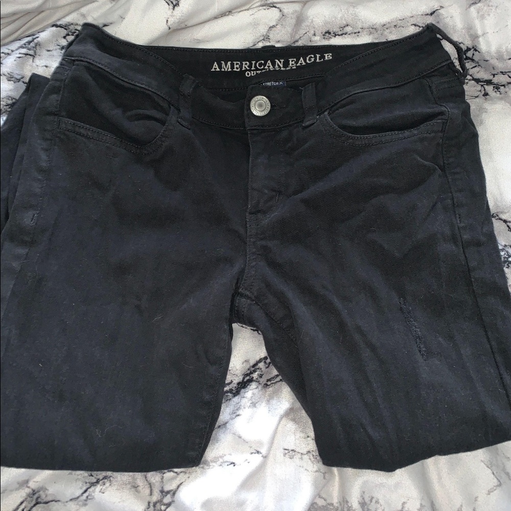 American Eagle Black Skinny Distressed Jeans